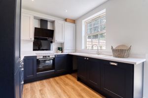 Kitchen- click for photo gallery